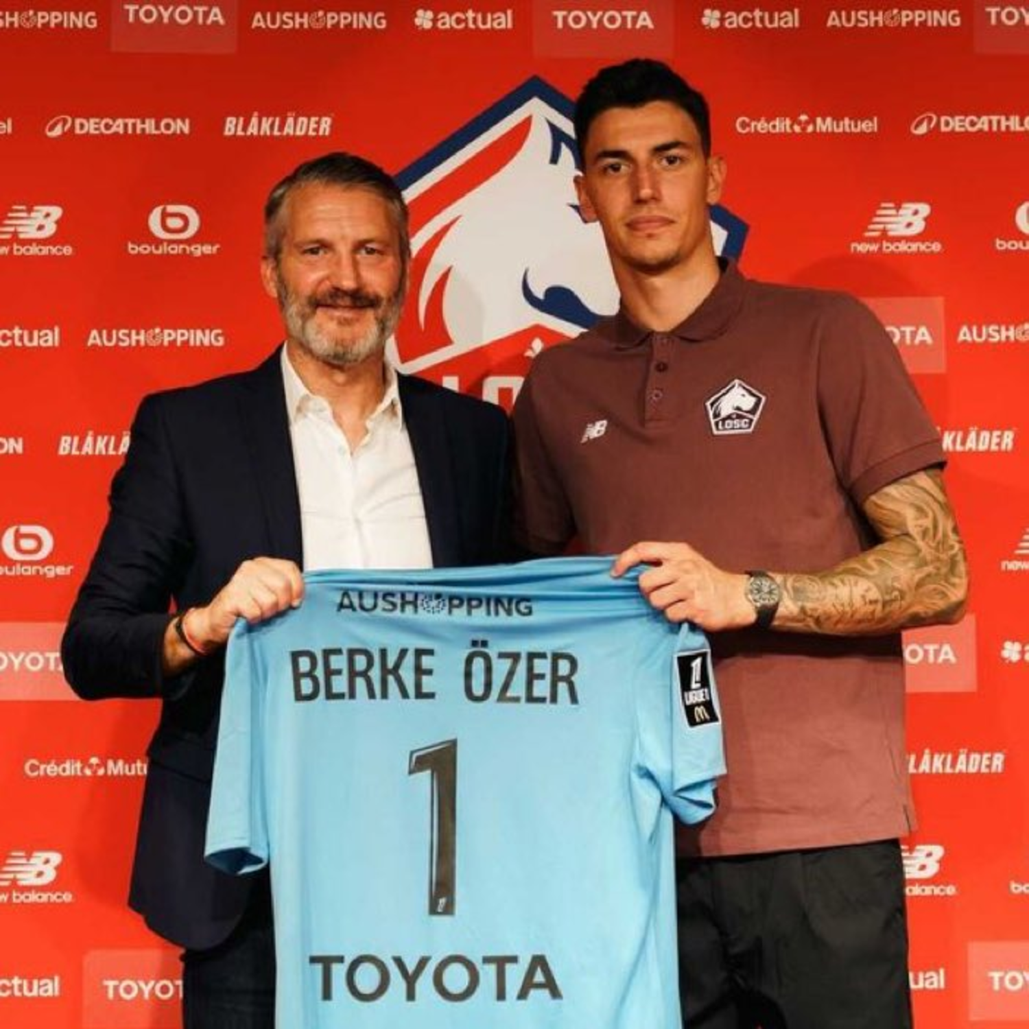Berke Özer resmen Lille'de